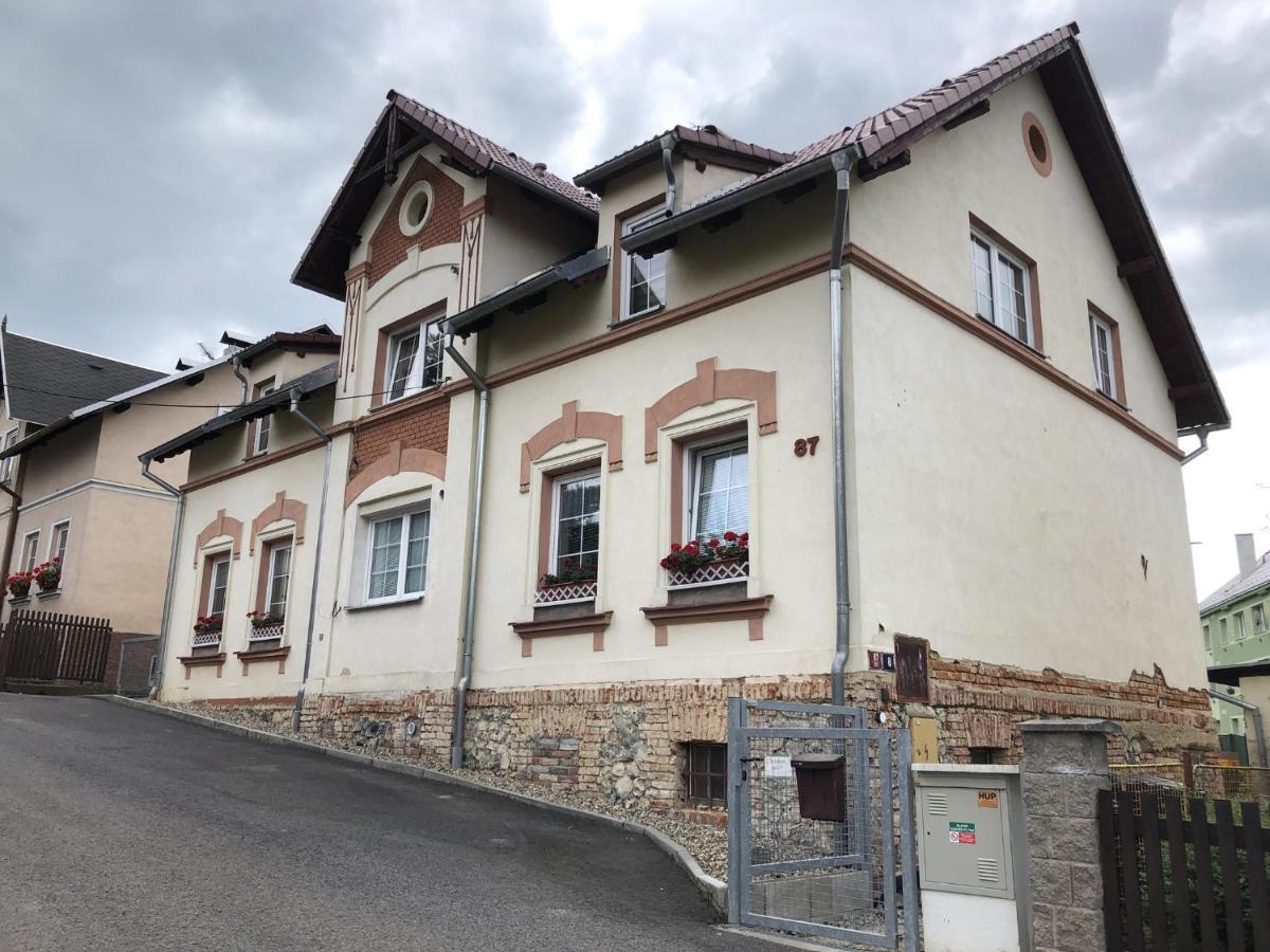 Apartman Pod Hradem Ceska Kamenice Exterior photo